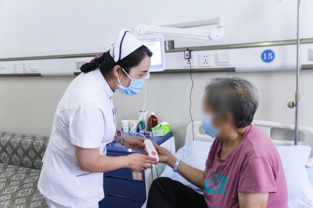 不是電影！這種智慧病房真的投入使用了！